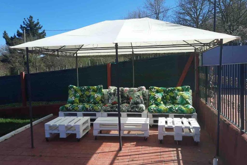 Alojamiento Entero Con Piscina Y Jardin. Ourense Exterior foto